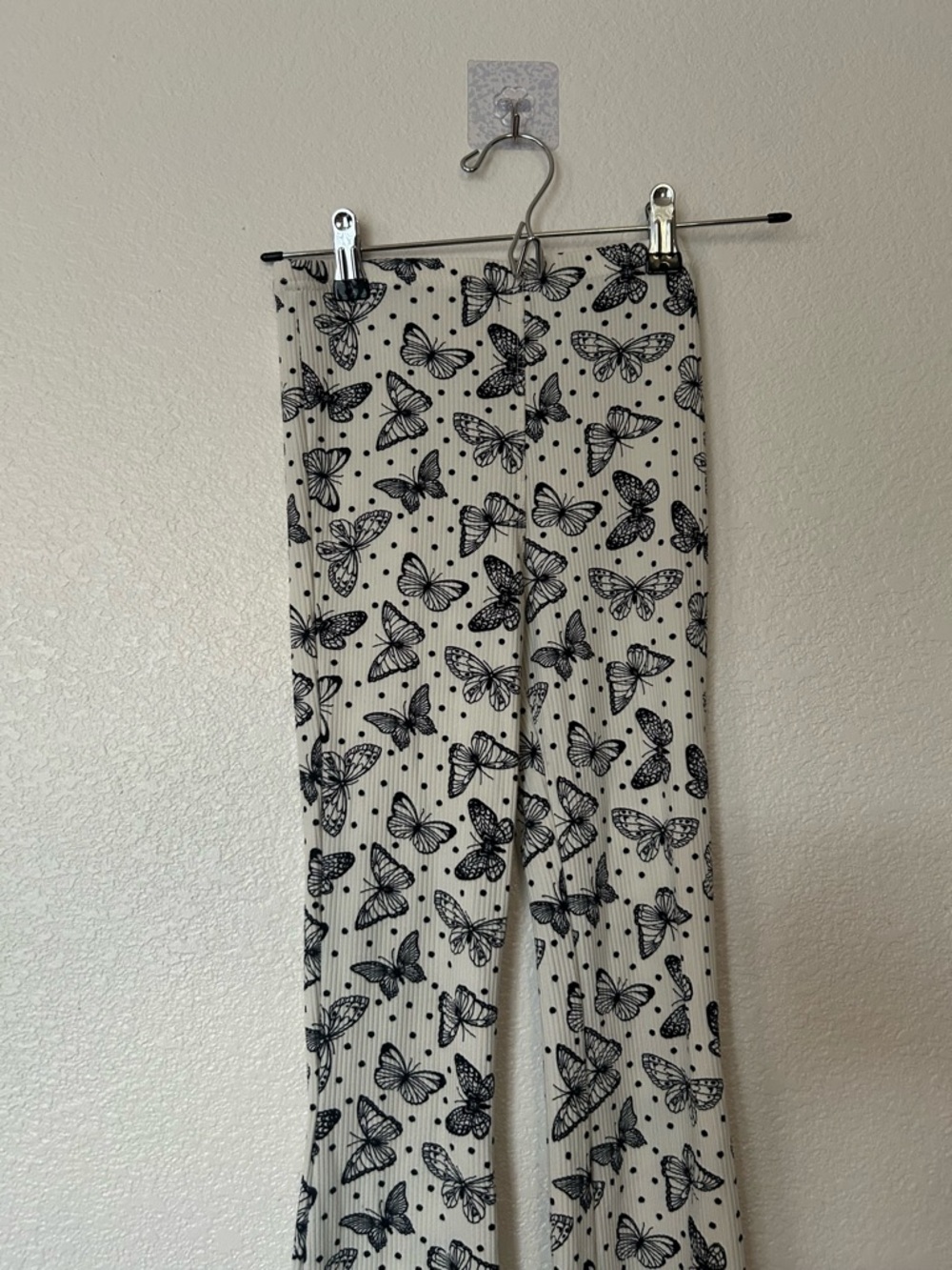 shosho Cream and Black Butterfly Ribbed Flare Leggings